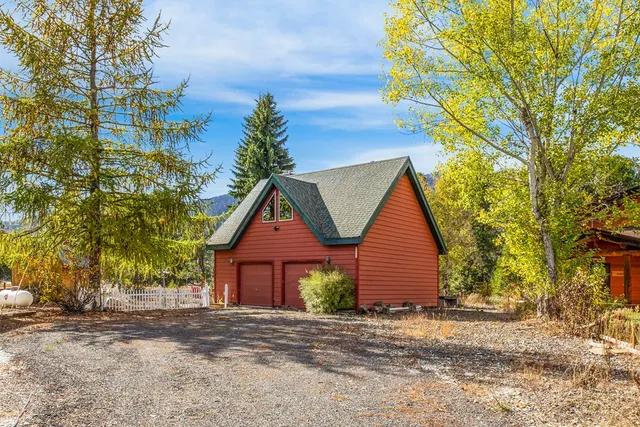 $750,000 | 185 Margot Drive, Donnelly, ID 83615