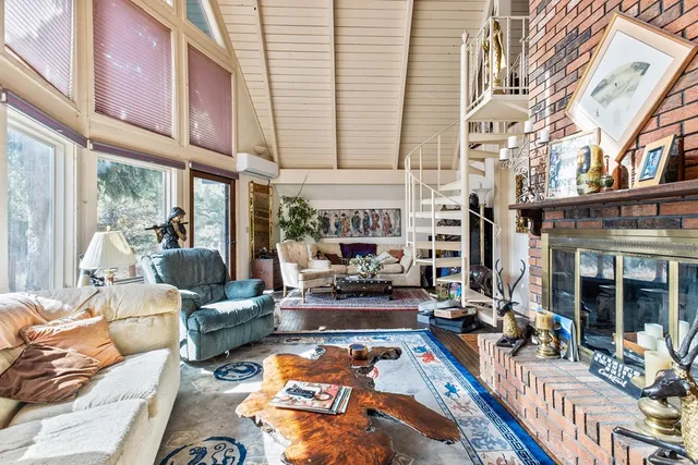 $750,000 | 185 Margot Drive, Donnelly, ID 83615