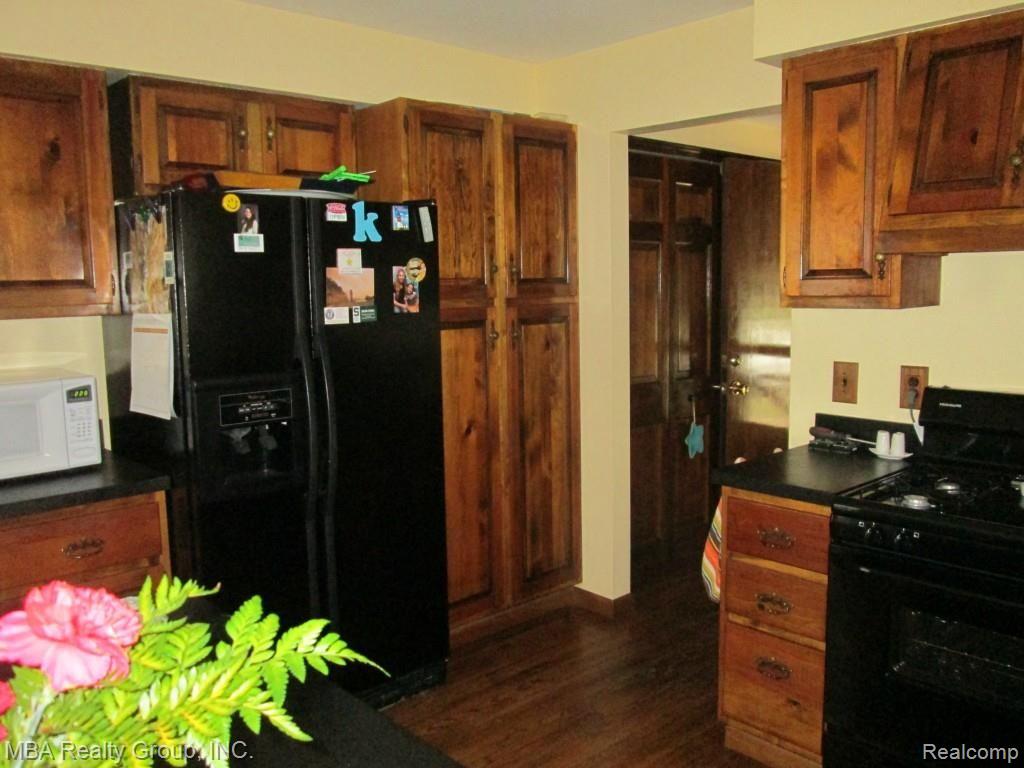 8496 Rucker Road Grosse Ile, MI 48138 - Photo 15 of 39 IMG_6761.jpg