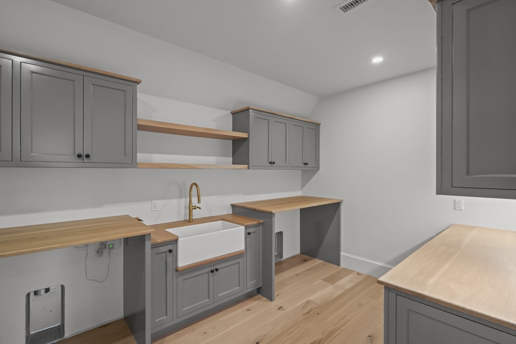 1 Couture Way Middleton, MA 01949 - Photo 32 of 42