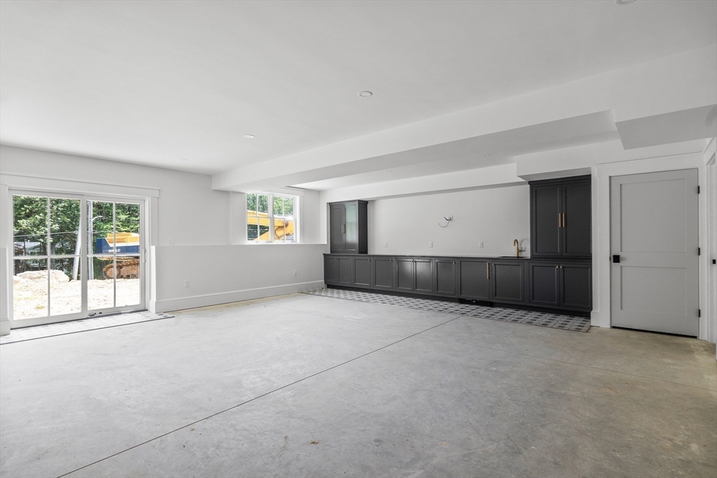 1 Couture Way Middleton, MA 01949 - Photo 33 of 42