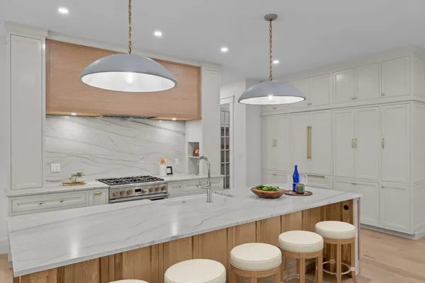 $2,395,000 | 1 Couture Way, Middleton, MA 01949