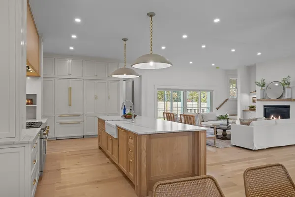 $2,395,000 | 1 Couture Way, Middleton, MA 01949