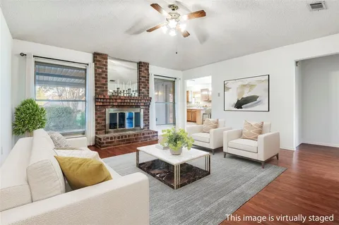 $320,000 | 317 North Beltwoods Drive, DeSoto, TX 75115