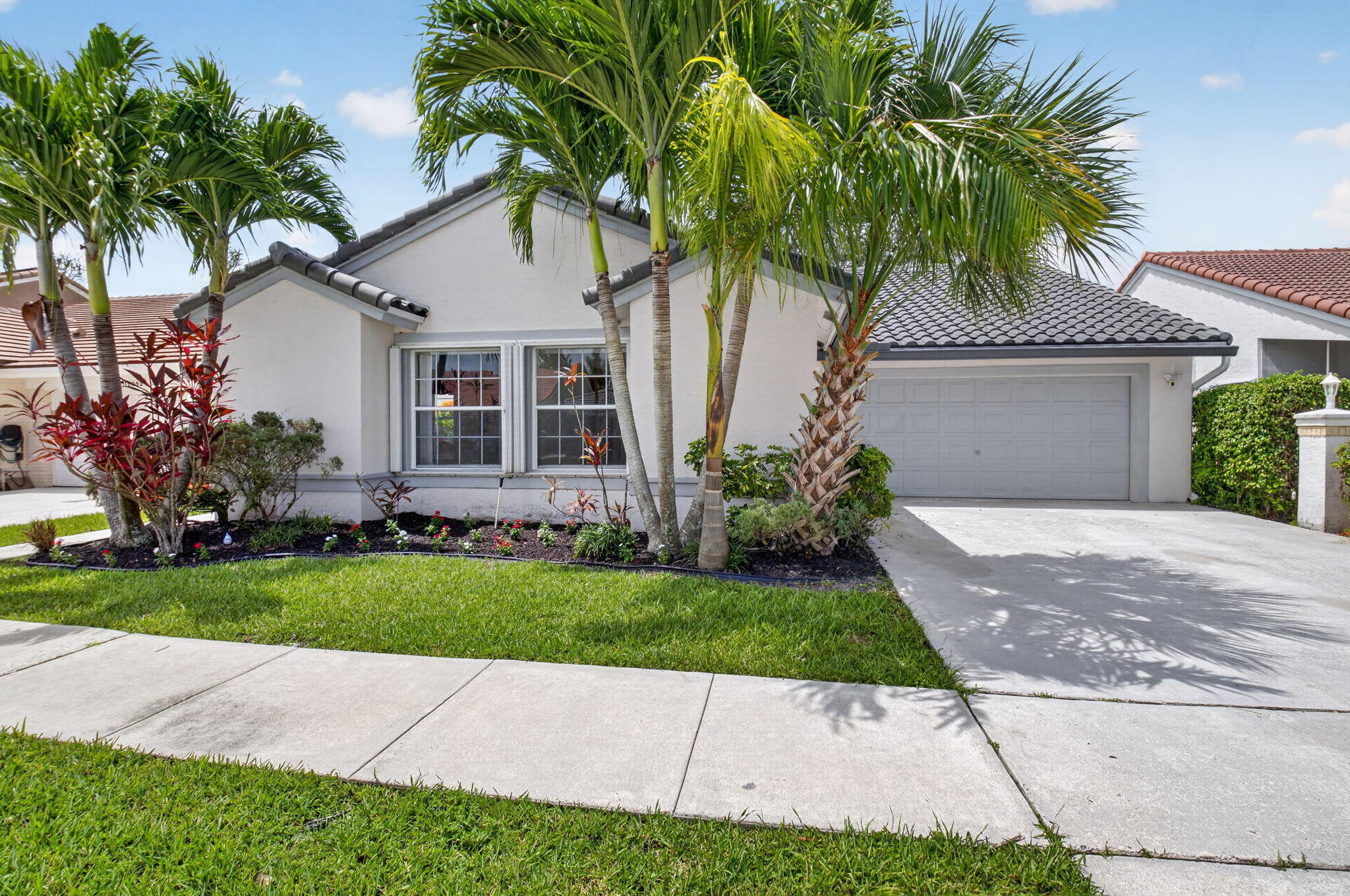 10048 Country Brook Road Boca Raton, FL 33428 - Photo 2 of 54 2-web-or-mls-DSC_3420