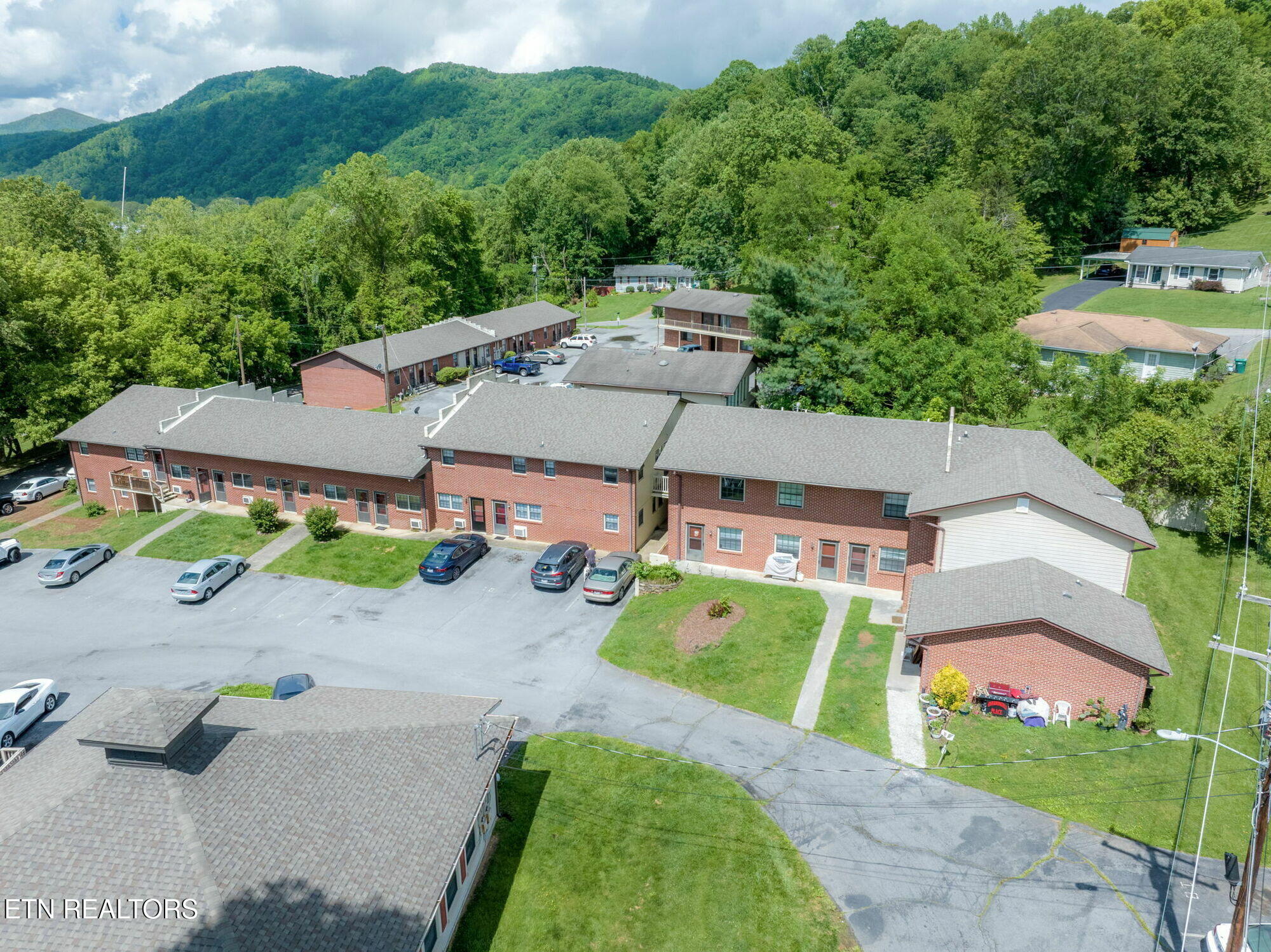 80 Jones Road Erwin, TN 37650 - Photo 3 of 26 16-web-or-mls-80_Jones_Rd-17_(1)