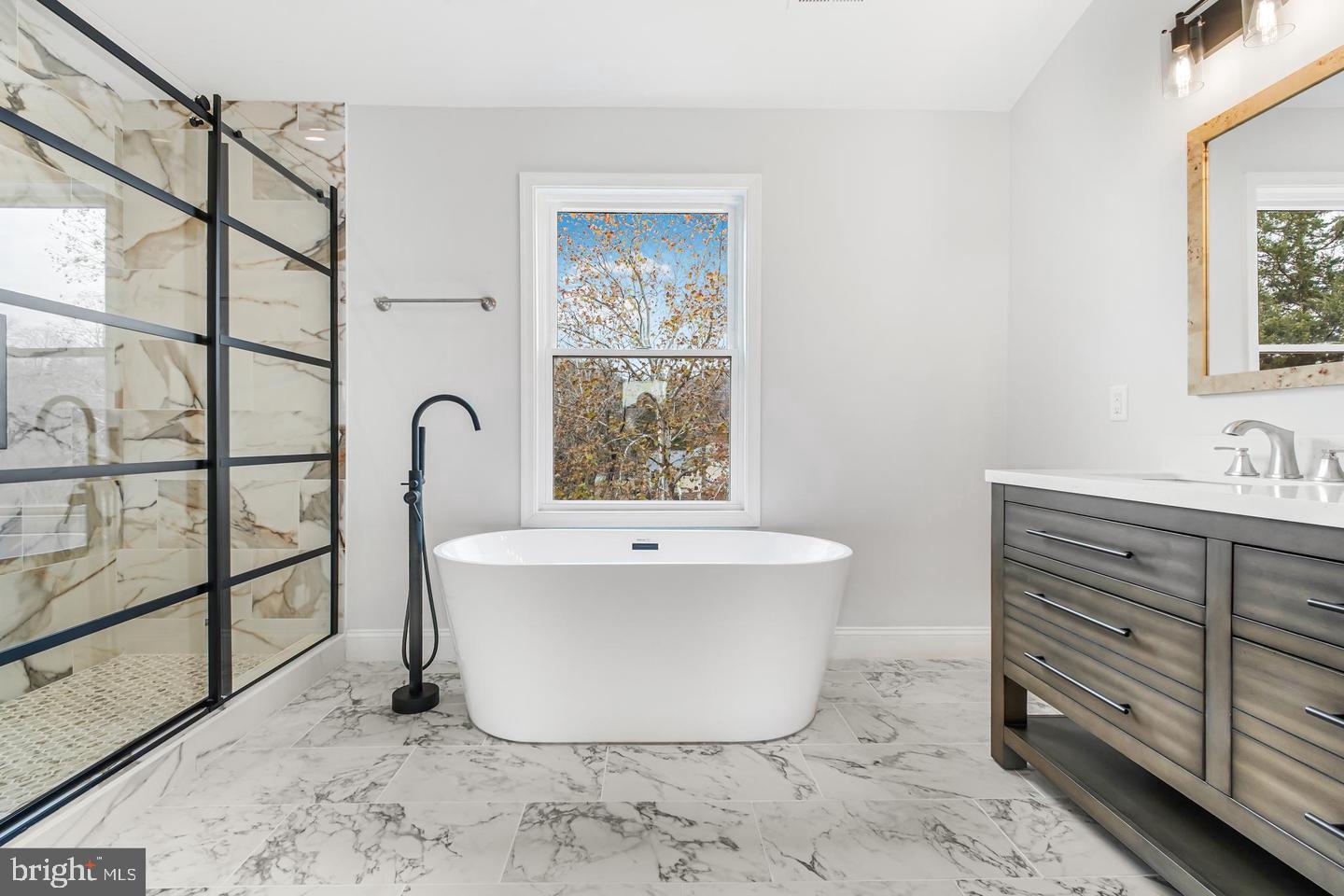 1002 Potomac Drive Stafford, VA 22554 - Photo 13 of 99