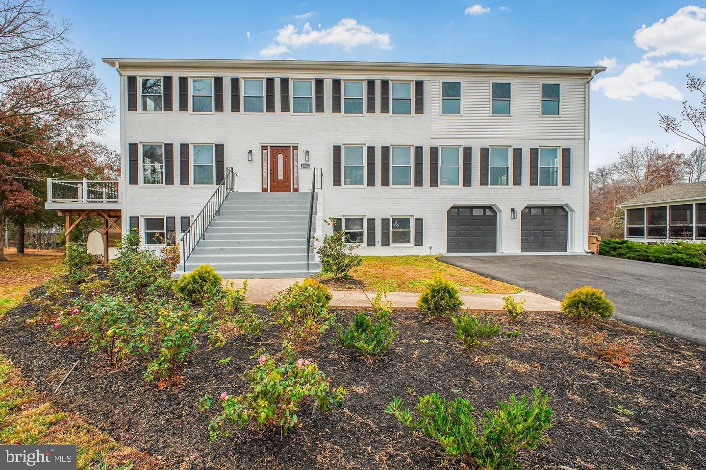 1002 Potomac Drive Stafford, VA 22554 - Photo 4 of 99