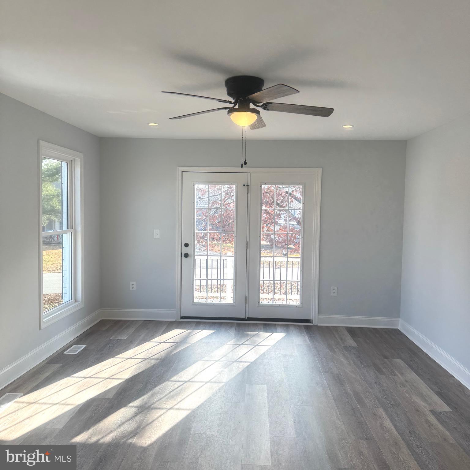 1002 Potomac Drive Stafford, VA 22554 - Photo 7 of 99