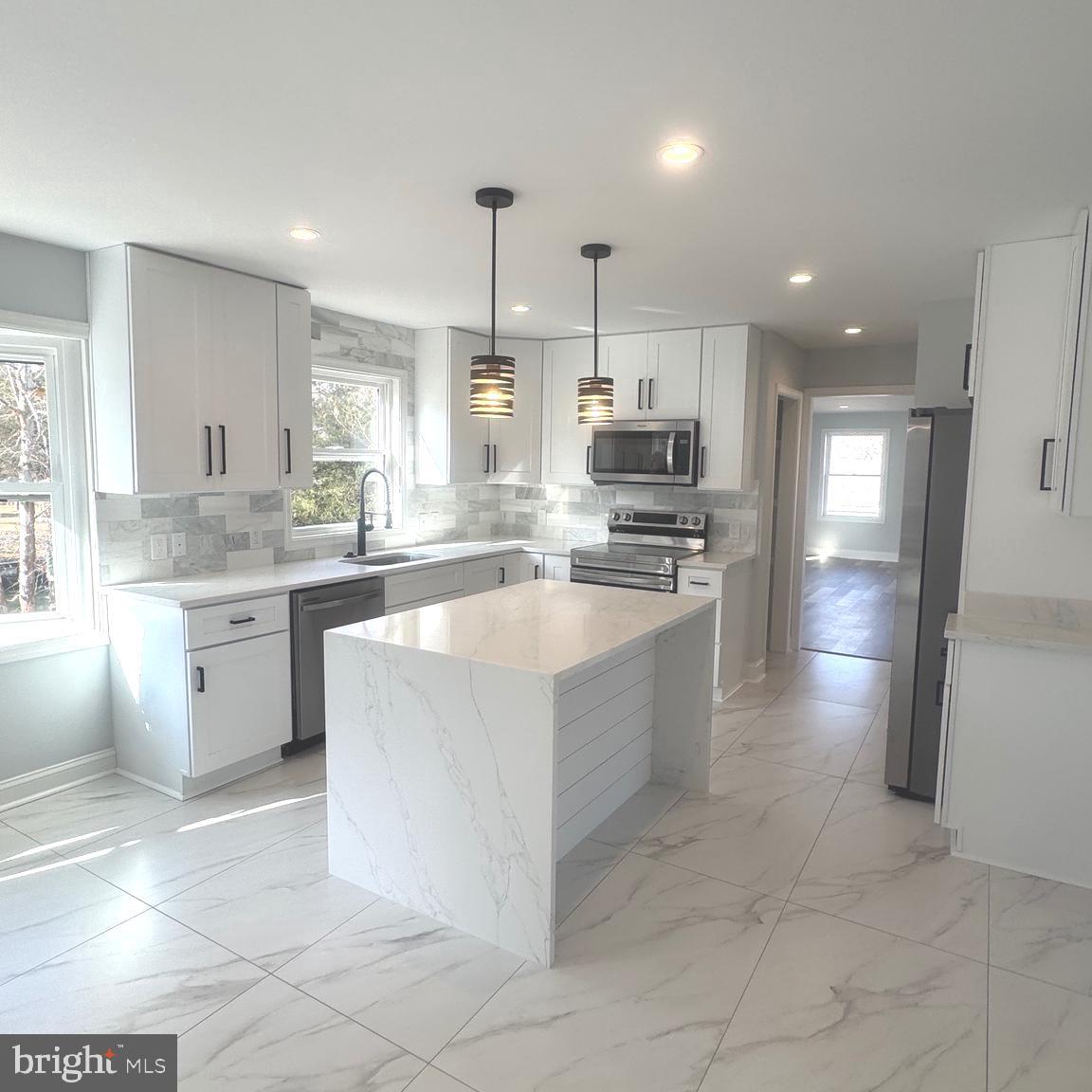 1002 Potomac Drive Stafford, VA 22554 - Photo 10 of 99