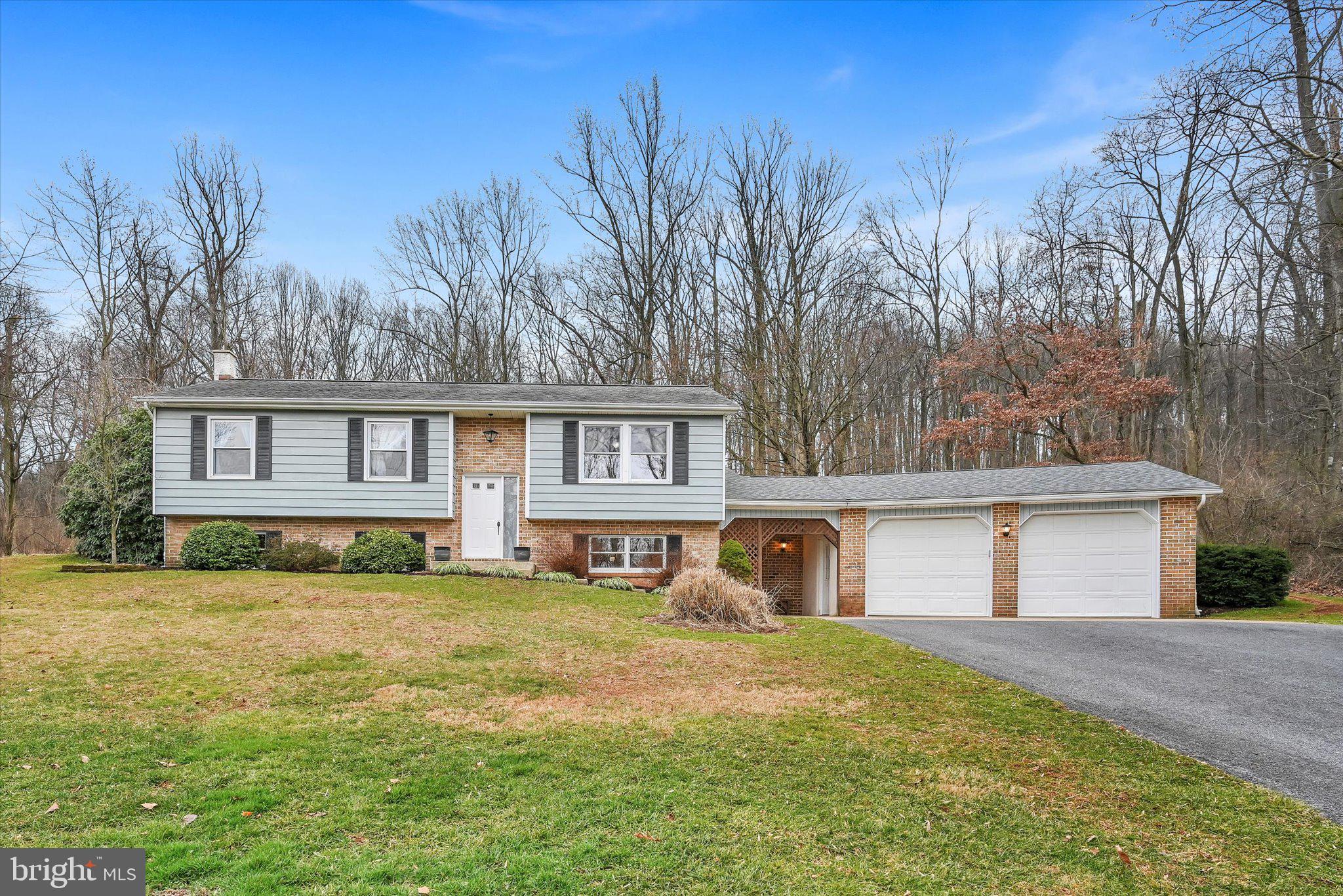 45 Fraelich Road Denver, PA 17517 - Photo 1 of 34