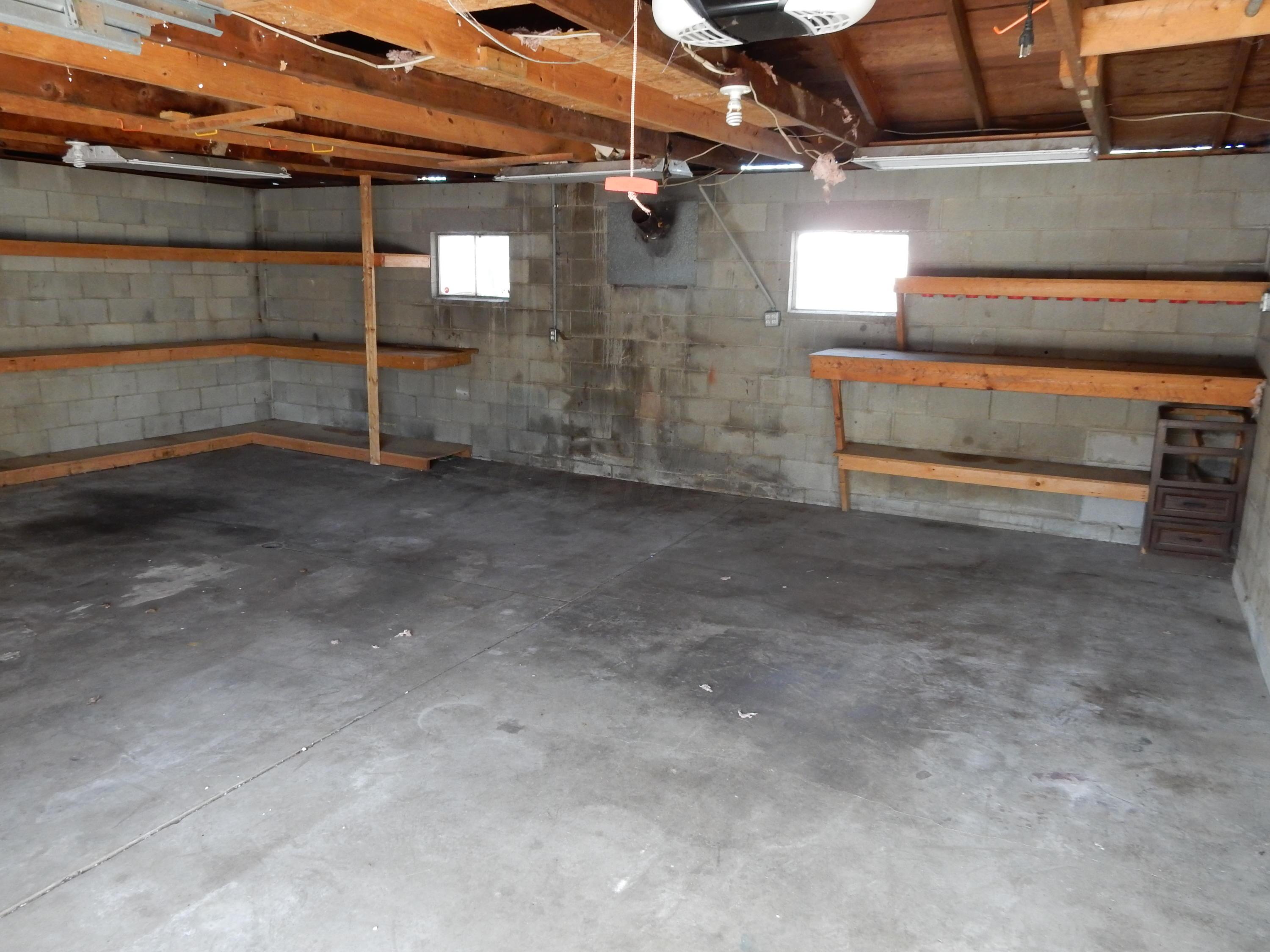 4455 Maize Road Columbus, OH 43224 - Photo 21 of 23 Gallery Image 21