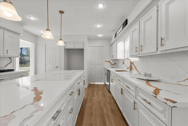 $499,900 | 6702 Robinwick Court, Spring, TX 77379