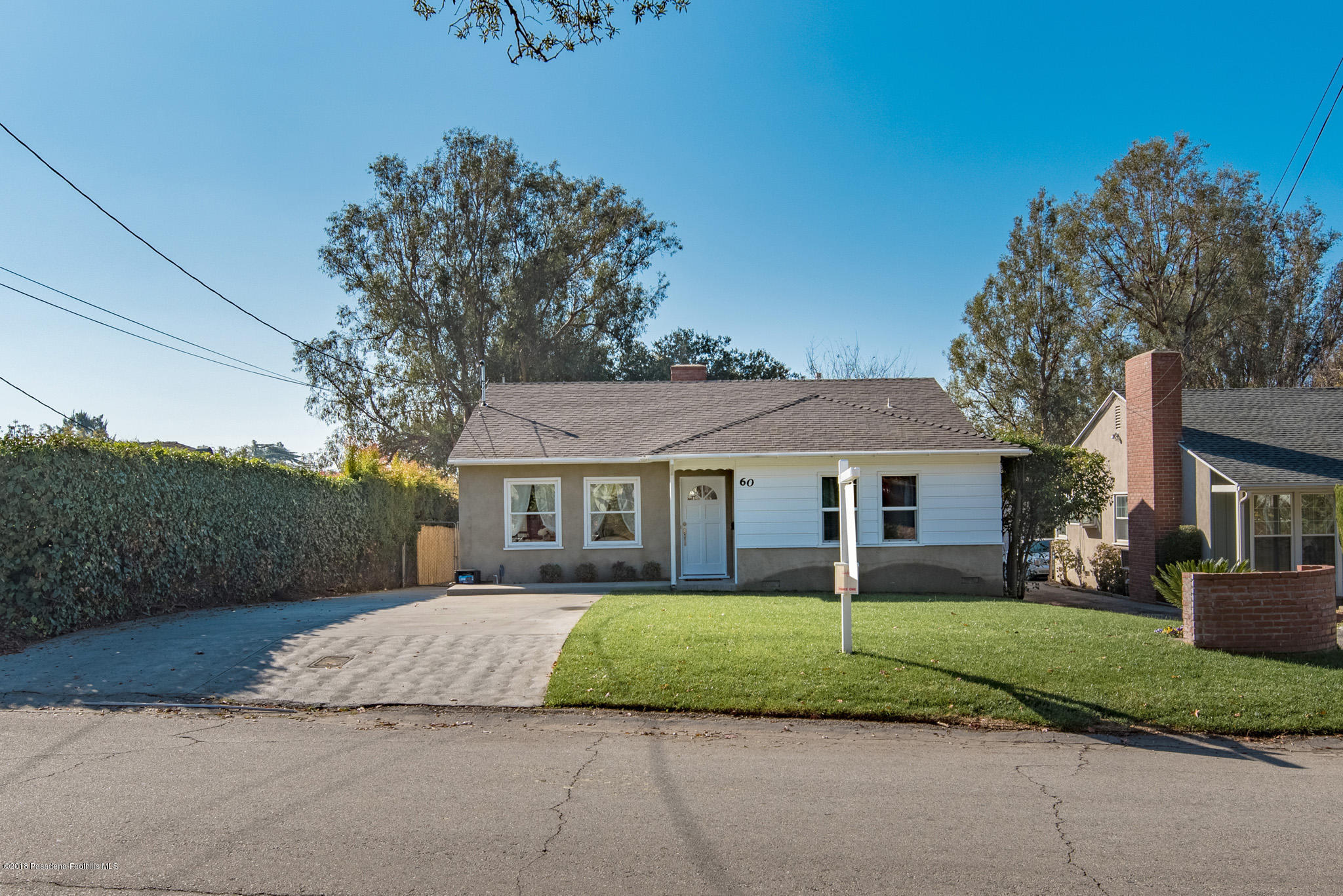 60 Marathon Road Altadena, CA 91001 - Photo 2 of 35 front view of a house and a yard