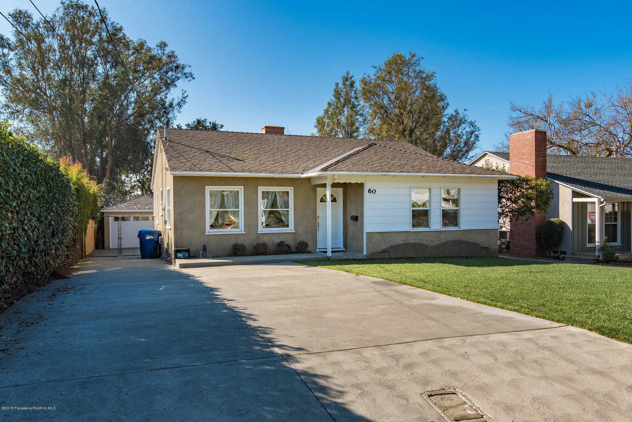 60 Marathon Road Altadena, CA 91001 - Photo 3 of 35 front view of a house and a yard