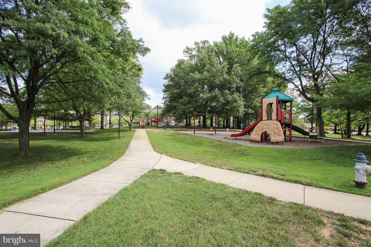 3306 Castle Ridge Circle, Unit 20 Silver Spring, MD 20904 - Photo 24 of 24 Community