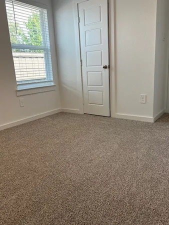 $2,150 | 1143 Sommerville Drive, Rosharon, TX 77583