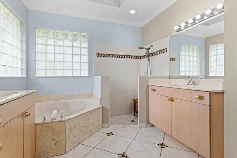 $1,050,000 | 6867 Northwest 107th Terrace, Parkland, FL 33076