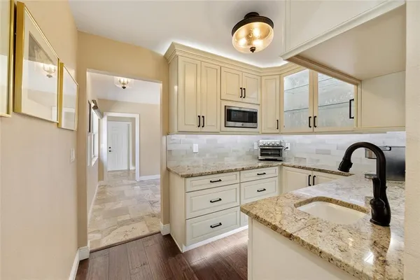 $900,000 | 11760 Northwest 170th Street, Reddick, FL 32686