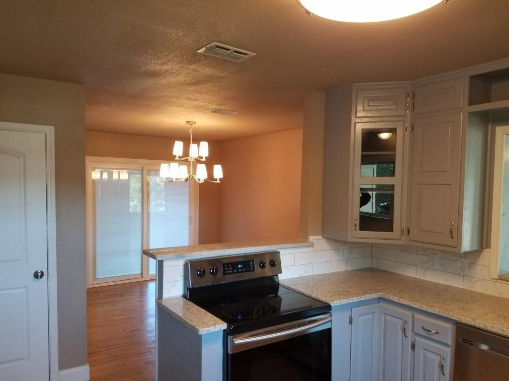 2702 30th Street Lubbock, TX 79410 - Photo 10 of 26 Photo 10