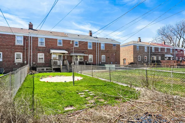 $210,000 | 6361 South Lockwood Avenue, Chicago, IL 60638