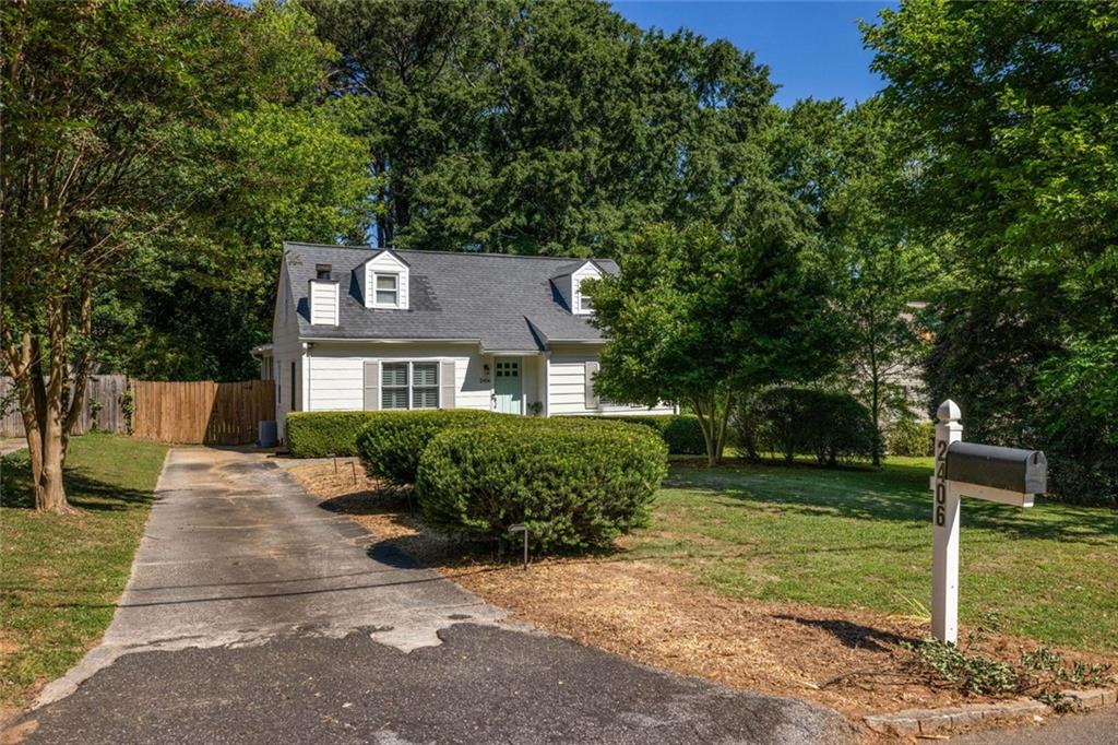 2406 Woodridge Drive Decatur, GA 30033 - Photo 34 of 37