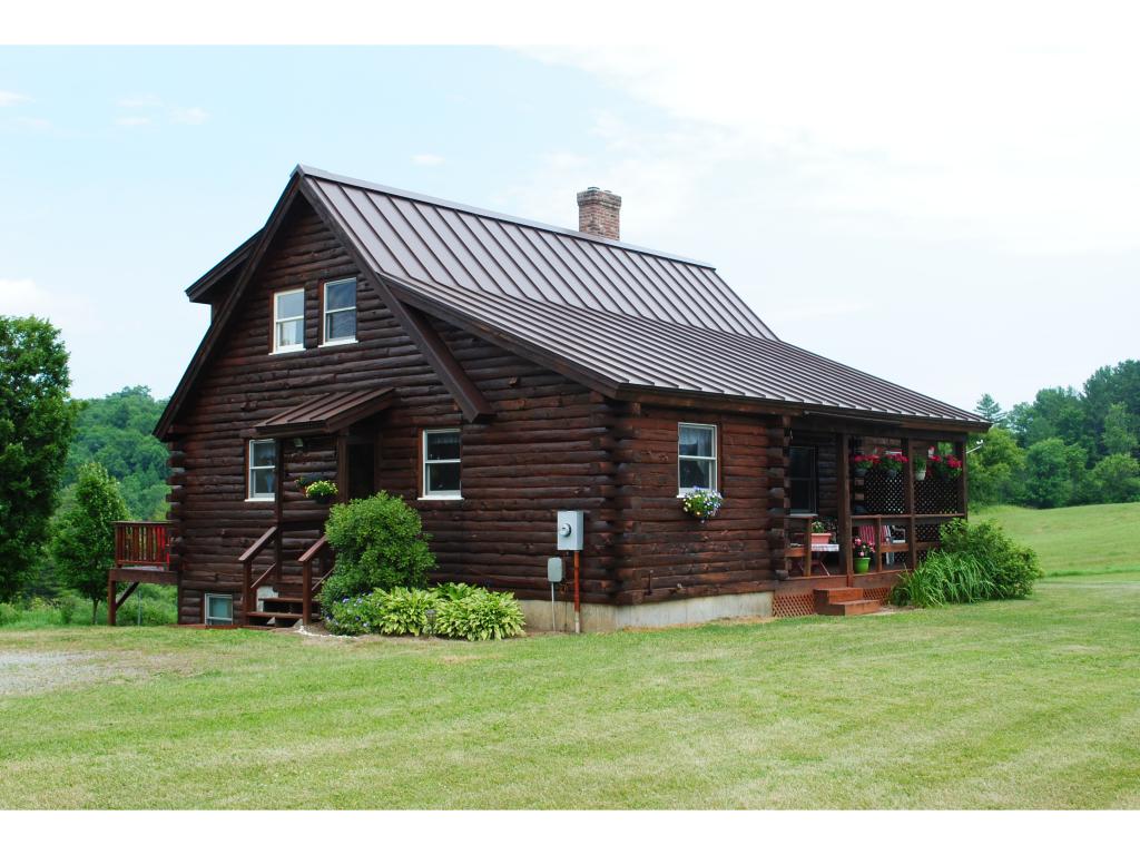 28 Mt Hunger Road Hartland, VT 05048 - Photo 2 of 33