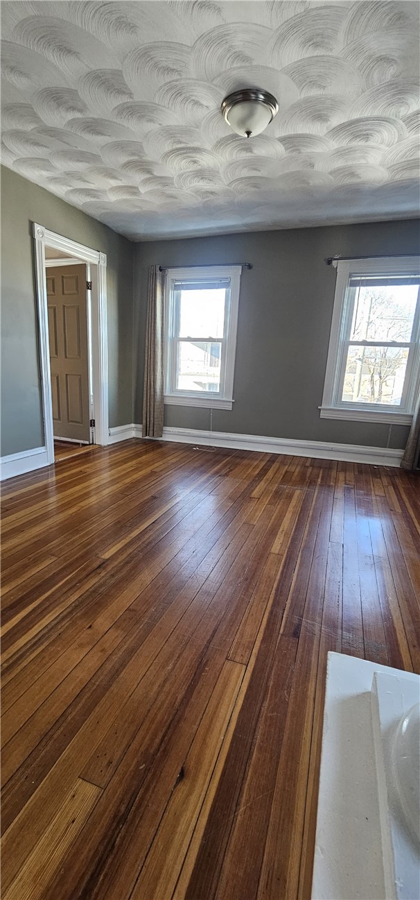 358 Weeden Street Pawtucket, RI 02860 - Photo 4 of 12