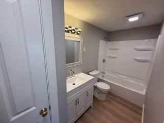 $289,000 | 18 Williamsburg Court, Unit 23, Shrewsbury, MA 01545