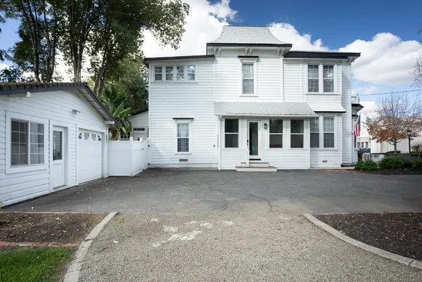 $748,000 | 422 Second Street, Yuba City, CA 95991