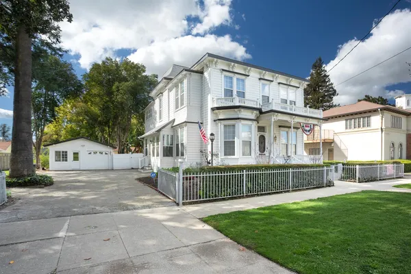 $748,000 | 422 Second Street, Yuba City, CA 95991