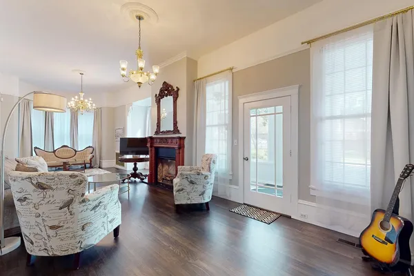 $748,000 | 422 Second Street, Yuba City, CA 95991
