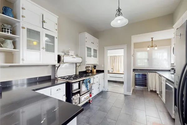 $748,000 | 422 Second Street, Yuba City, CA 95991