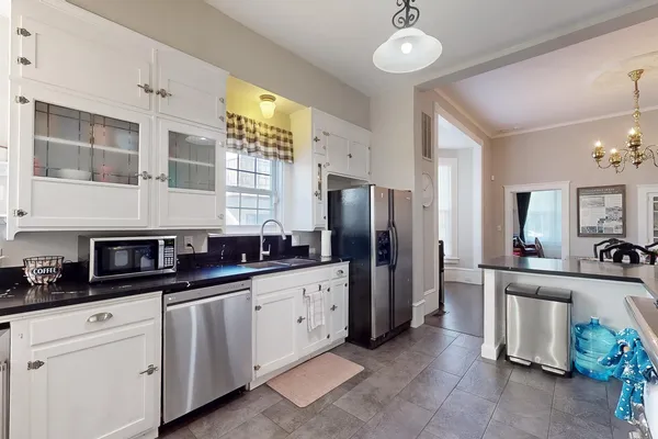 $748,000 | 422 Second Street, Yuba City, CA 95991