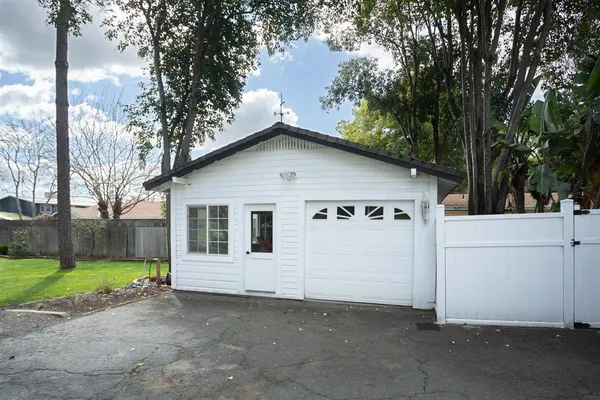 $748,000 | 422 Second Street, Yuba City, CA 95991