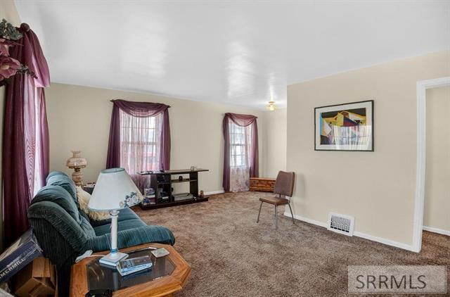 315 Riverside Drive Pocatello, ID 83204 - Photo 3 of 31