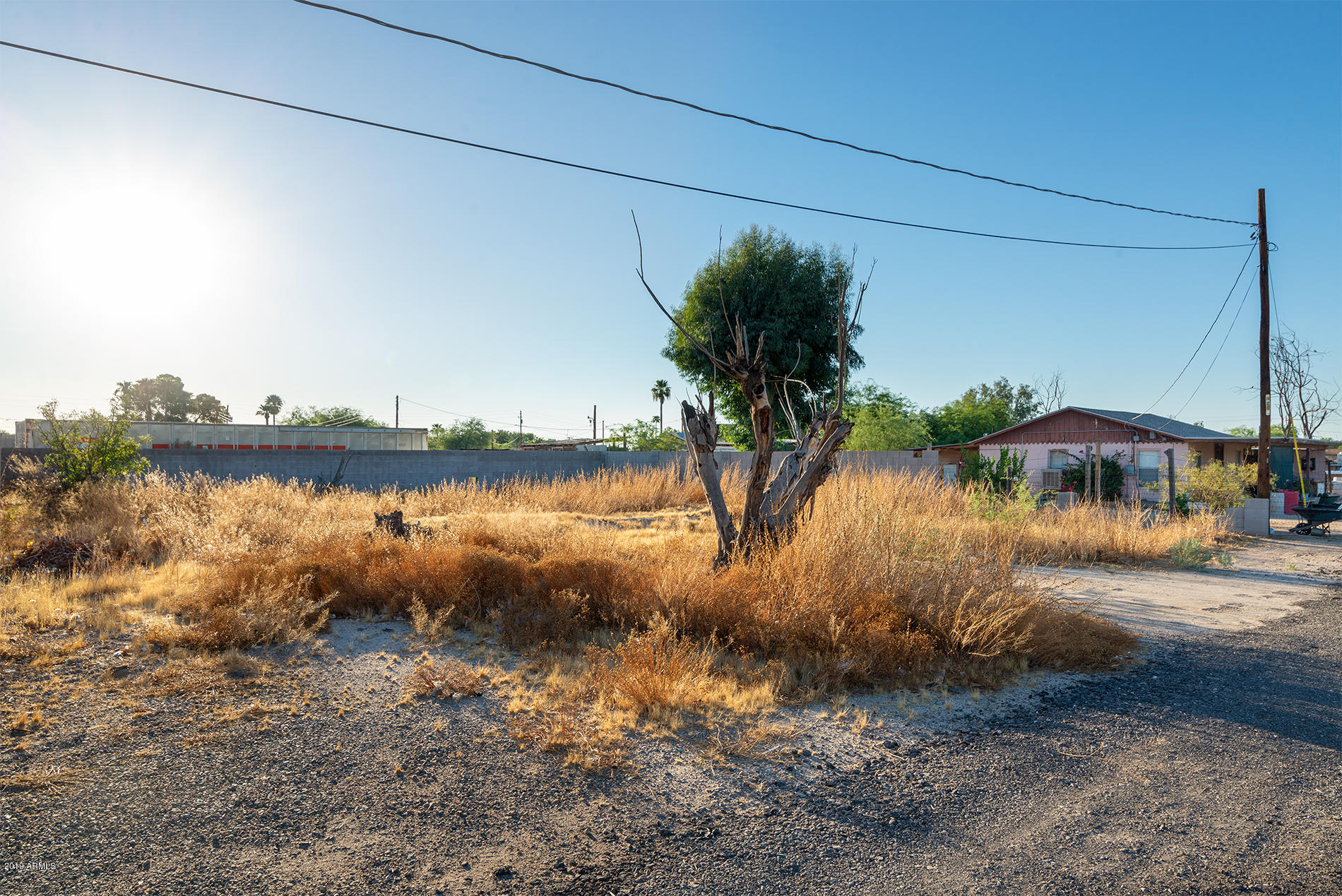 728 East Apollo Road Phoenix, AZ 85042 - Photo 8 of 34 DSC_7116