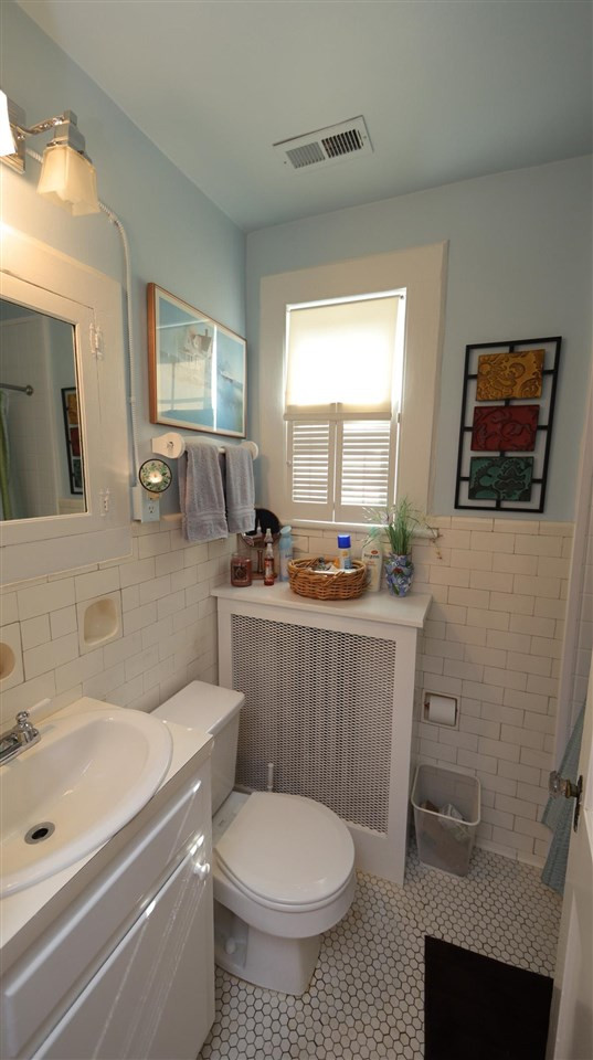 2707 Lochmore Drive Raleigh, NC 27608 - Photo 25 of 29 Photo 25