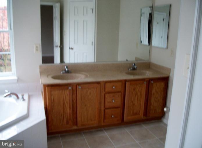 1509 Rambling Way South Frederick, MD 21701 - Photo 18 of 21 Double Sink