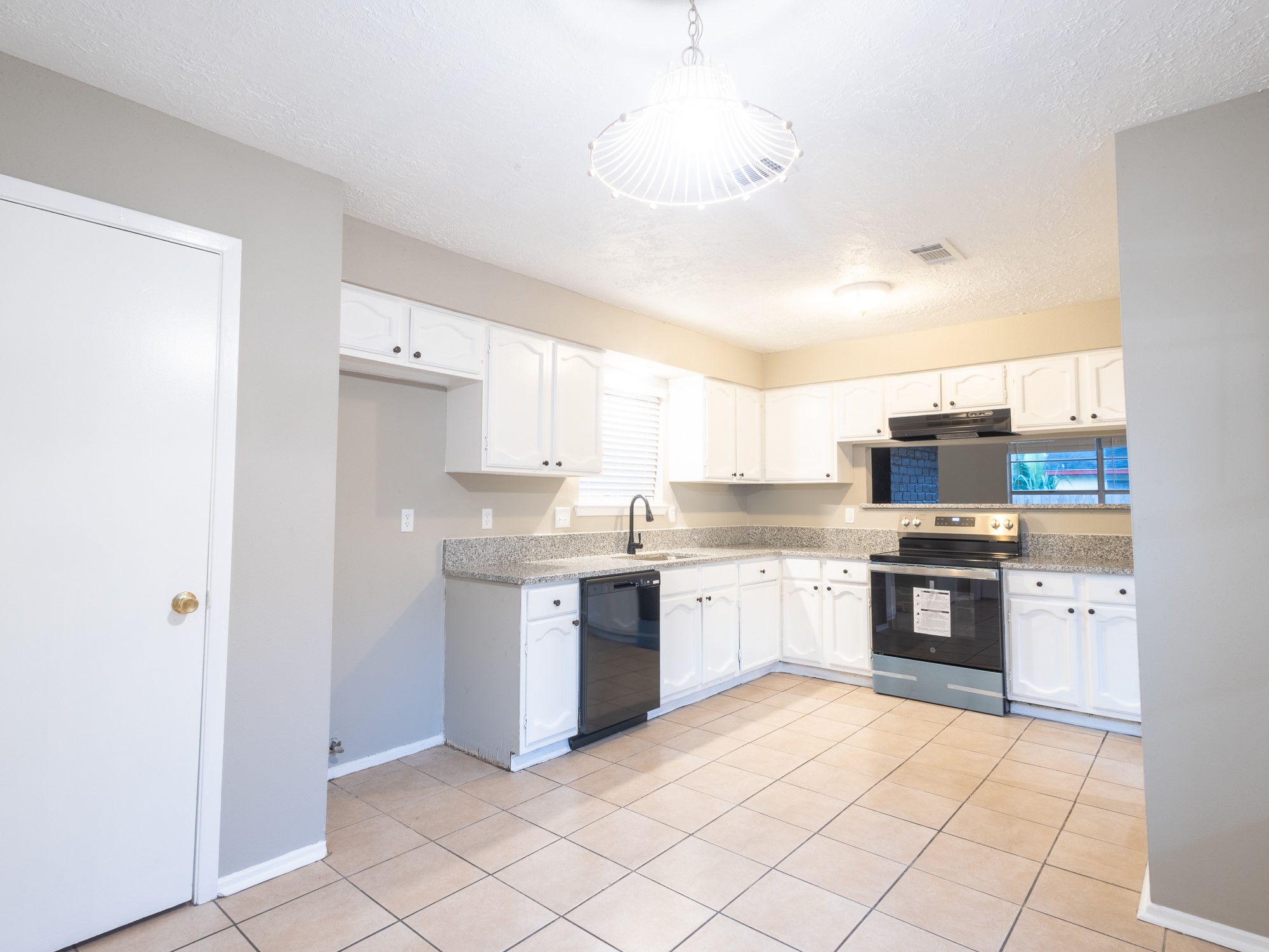6542 Bridgegate Drive Spring, TX 77373 - Photo 11 of 32