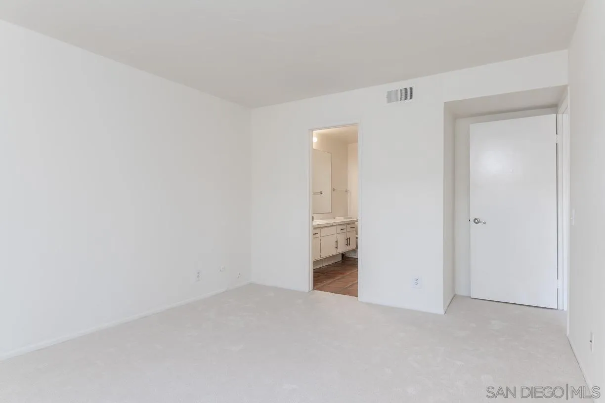 6314 Friars Road, Unit 301 San Diego, CA 92108 - Photo 15 of 31