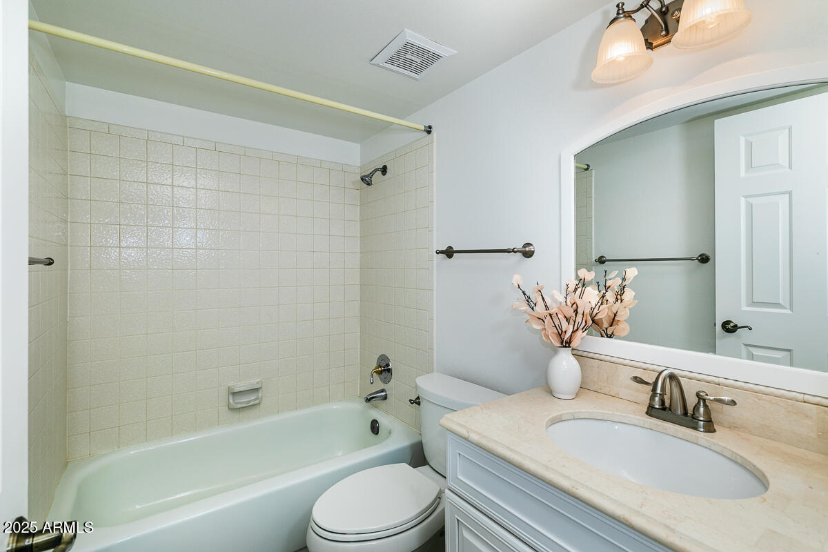 1519 West Mission Drive Chandler, AZ 85224 - Photo 26 of 39 1519 W Missio n Dr-26