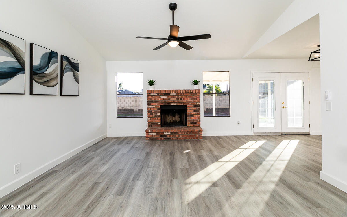 1519 West Mission Drive Chandler, AZ 85224 - Photo 8 of 39 1519 W Missio n Dr-7