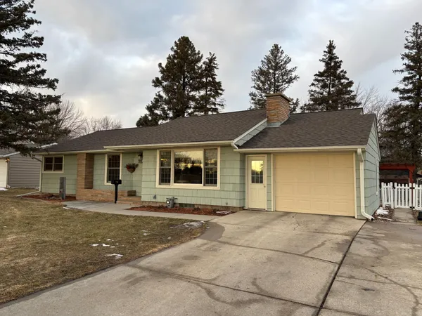 $305,000 | 310 Worthmore Street, Worthington, MN 56187