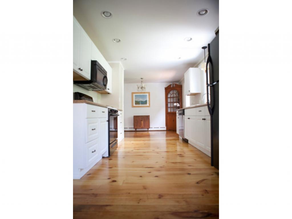 55 Harding Street Rochester, NH 03867 - Photo 4 of 23