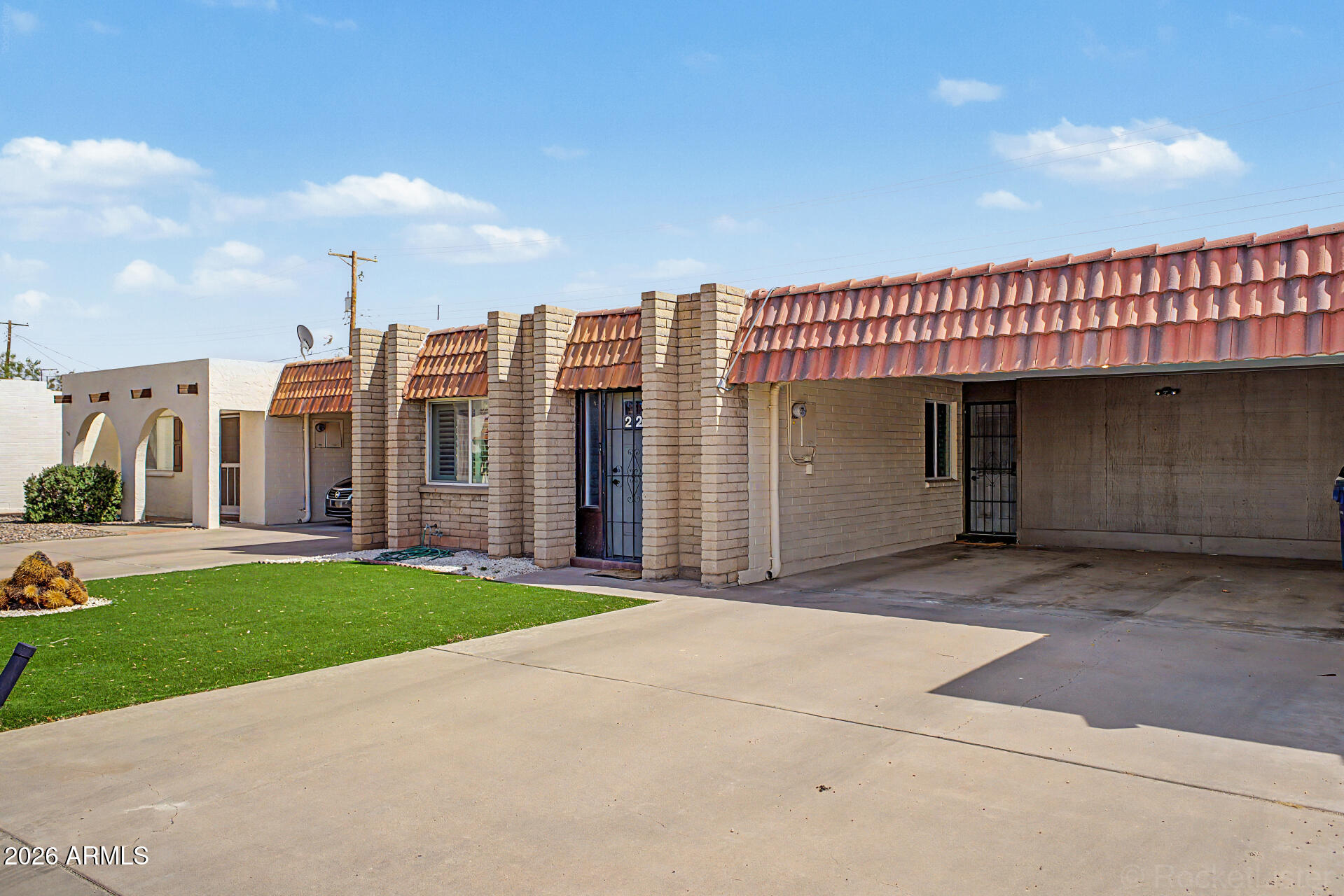 332 North Dobson Road, Unit 22 Mesa, AZ 85201 - Photo 3 of 21 1 - Dobson