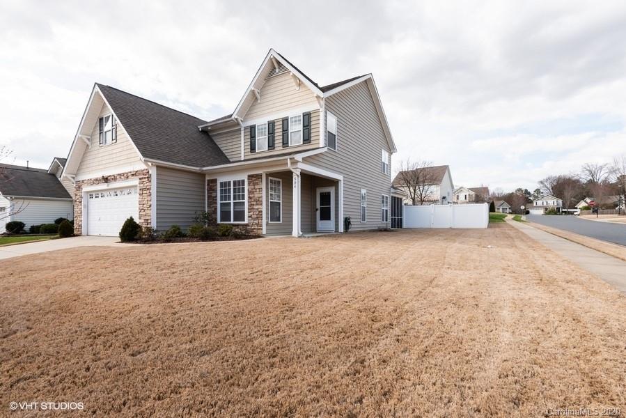 504 Marblewood Court Fort Mill, SC 29708 - Photo 3 of 37