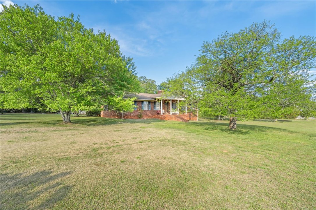 135 Seneca River Road Seneca, SC 29678 - Photo 3 of 47