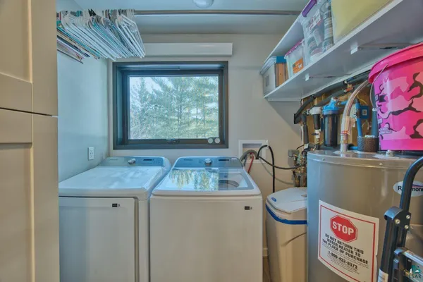 $899,900 | 5000 Lakeshore Drive, Makinen, MN 55763