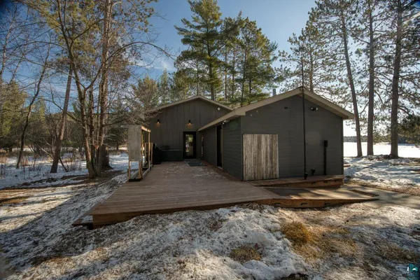 $899,900 | 5000 Lakeshore Drive, Makinen, MN 55763